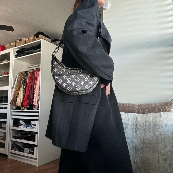 LOUIS VUITTON Monogram Jacquard Denim Loop Black! - Picture 13 of 16